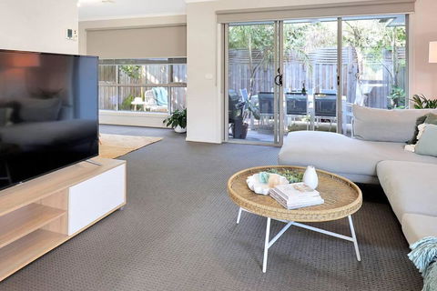 Addis Hideaway - Accommodation Broadbeach 3