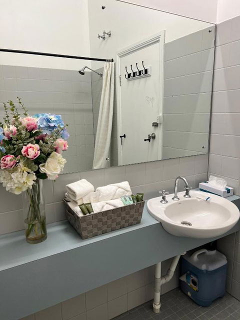 Adelaide Pulteney Motel - Accommodation Broadbeach 2