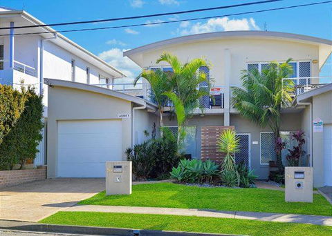 Adrift, 5B Scott Street - Accommodation Broadbeach 0