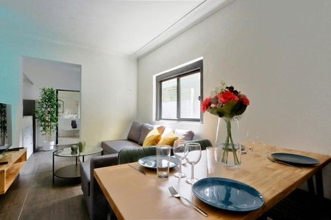 Affordable 2 Bedroom House Surry Hills 2 E-Bikes Included - Accommodation Broadbeach 2