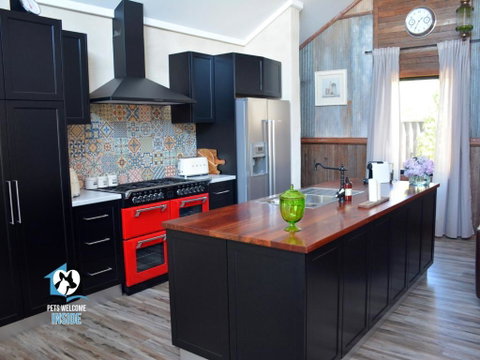 A Beautiful New Property, Walking Distance To The Beach In Esperance WA! - Accommodation Broadbeach 4