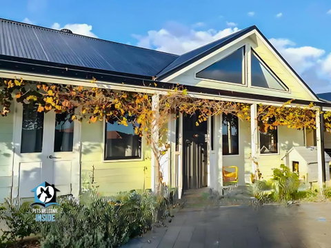 A Beautiful New Property, Walking Distance To The Beach In Esperance WA! - Accommodation Broadbeach 0