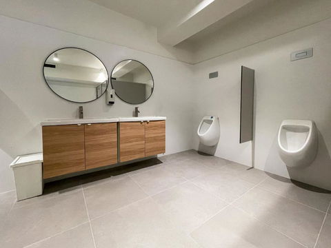 Airone Capsule Hotel - Accommodation Broadbeach 4