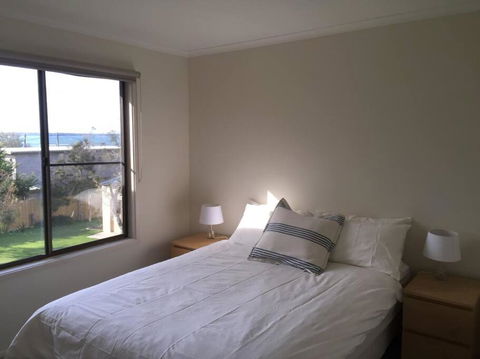 Airy Beach Escape In Ventnor - Accommodation Broadbeach 2