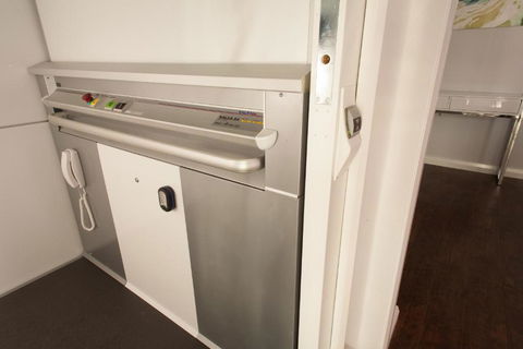 Albany Waves - Accommodation Broadbeach 4