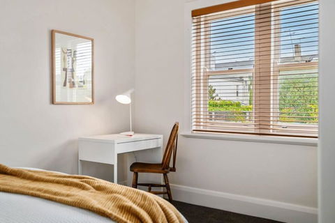 Albert Park Art Deco Gem Sleeps 5 Bevan 4 - Accommodation Broadbeach 4
