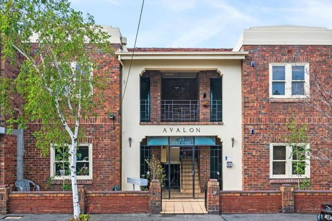 Albert Park Art Deco Gem Sleeps 5 Bevan 4 - Accommodation Broadbeach 0