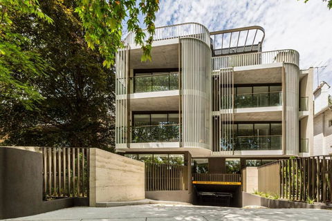 Alexandra Elegance - Riverside Living In Style - Accommodation Broadbeach 4