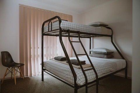 Alkoomi Chalets - Accommodation Broadbeach 1