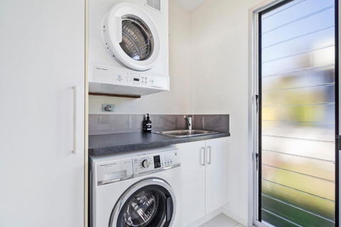 Allure - Accommodation Broadbeach 2