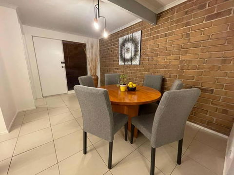 Aloha Adelaide - Accommodation Broadbeach 4