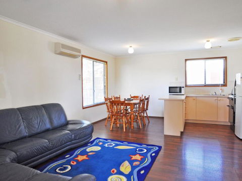 Alwyns By The Sea - Accommodation Broadbeach 3