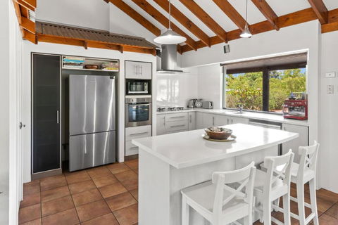 Amaroo - Accommodation Broadbeach 4