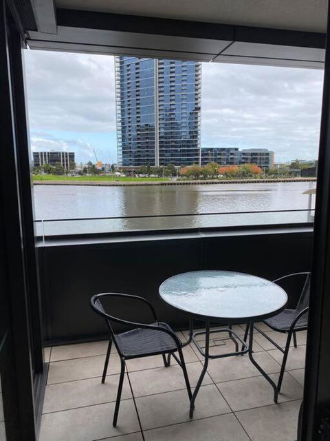 Amazing Apartment COL883104S - Accommodation Broadbeach 0