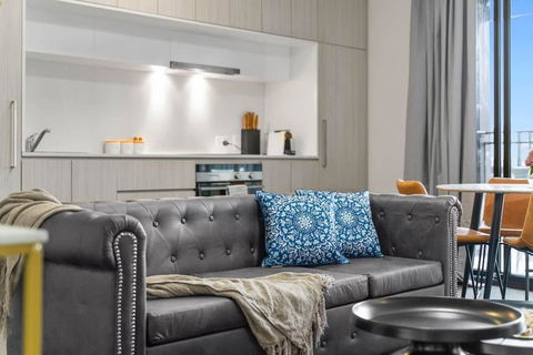 Amazing CBD 2BR Apt - Walkable & Wi-Fi & Charm - Accommodation Broadbeach 4