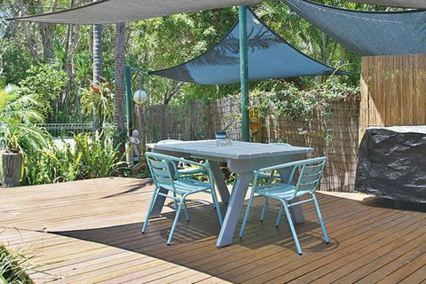 AMITY BEACH BUNGALOW - Accommodation Broadbeach 0