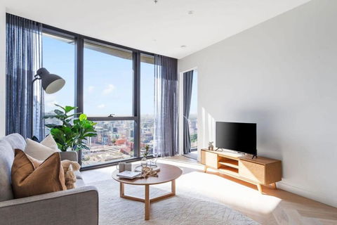 An Amazing 2BR Apt At Sapphire By The Gardens - Accommodation Broadbeach 4