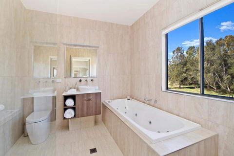 Ana Mandara Luxury Retreat - Accommodation Broadbeach 4