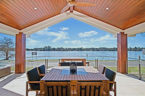Ana Mandara Luxury Retreat - Accommodation Broadbeach 2