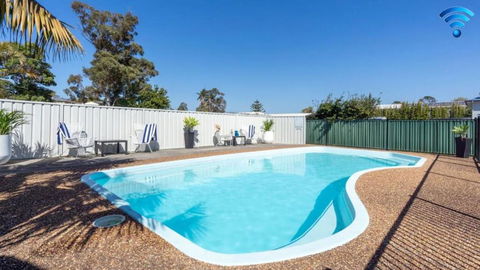 Anchorage - Accommodation Broadbeach 0
