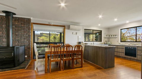 Anchored On Capes Upstairs - Accommodation Broadbeach 3