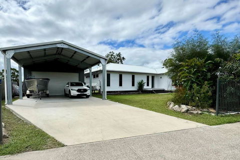 Anglers Retreat - Accommodation Broadbeach 0