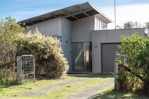 Anglesea Beach House, Just 250m To The Beach! - Accommodation Broadbeach 1