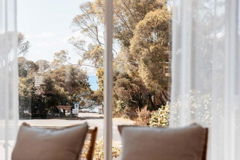 Antalya Beach House - Accommodation Broadbeach 3
