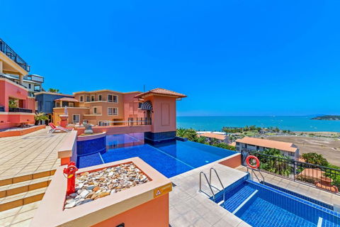 Airlie Dream - Accommodation Broadbeach 0