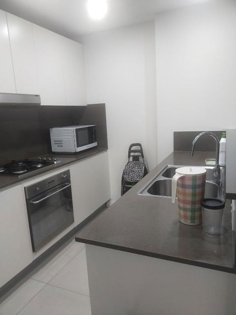 Apartment In Parramatta - Accommodation Broadbeach 3