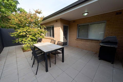 Apartments By Townhouse - Accommodation Broadbeach 1
