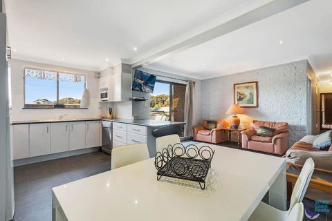 Apollo Unit 15 1st Floor - Accommodation Broadbeach 0