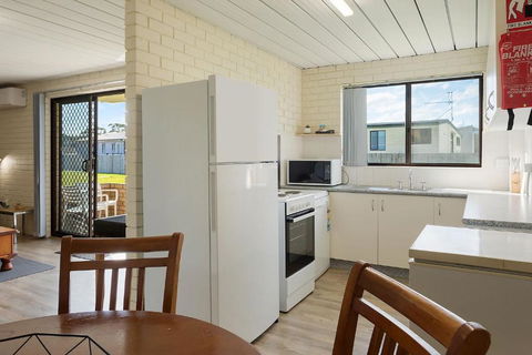 Apollo Unit 26 Ground Floor - Accommodation Broadbeach 2