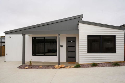 Apostle Escape - Accommodation Broadbeach 3