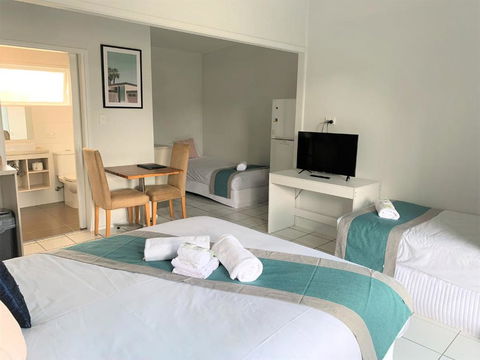 Aqua Blue Motel - Accommodation Broadbeach 1