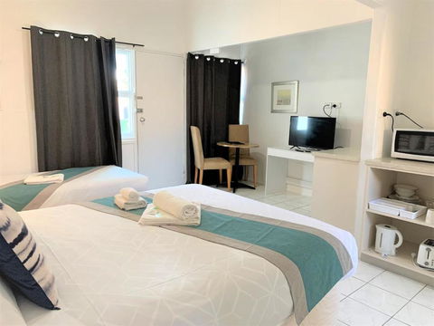 Aqua Blue Motel - Accommodation Broadbeach 4