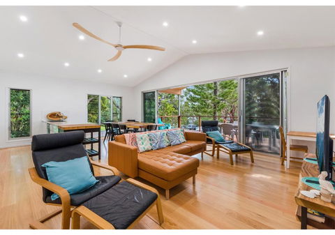 Aqua Marine - A Warm And Soulful Spot To Unwind - Accommodation Broadbeach 2