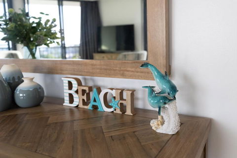 Aqua On The Edge - Accommodation Broadbeach 4