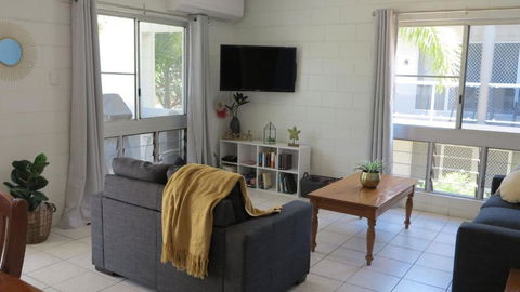 Arcadia Beach Unit 4 - Accommodation Broadbeach 1