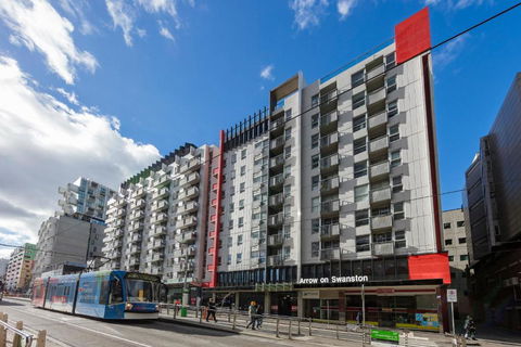 Arrow On Swanston - Accommodation Broadbeach 4