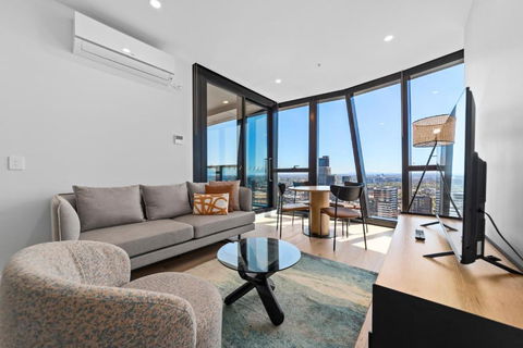 Aspire Melbourne - Accommodation Broadbeach 4
