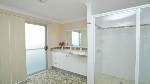 At The Beach - Lennox Head - Accommodation Broadbeach 1