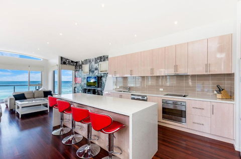 Auldys - Accommodation Broadbeach 4