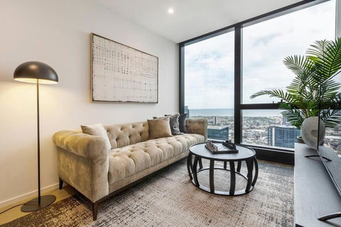 Australia 108 Skyhigh Luxury With Sweeping Views - Accommodation Broadbeach 1