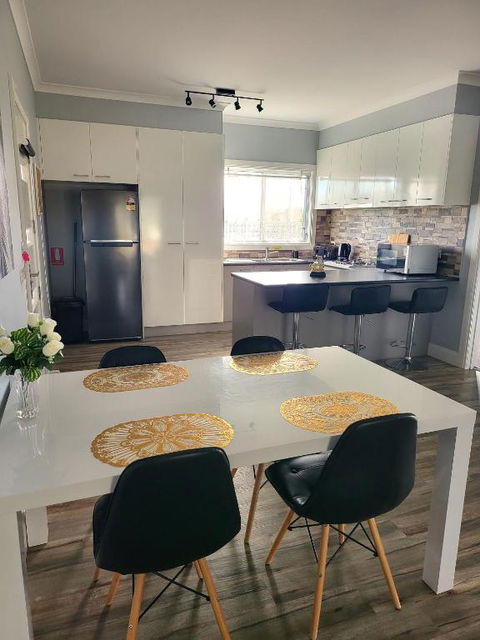 Australian Wildlife At Your Door - Accommodation Broadbeach 3