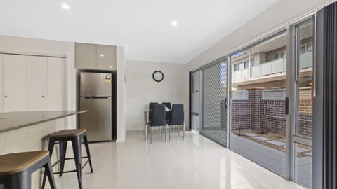 Avani - Modern & Tranquil - Wifi - Accommodation Broadbeach 3