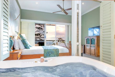 Avocado Sunset Bed & Breakfast - Accommodation Broadbeach 0