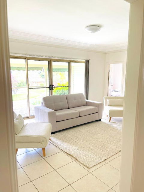 Azalea Grove - Family Or Friends Getaway - Accommodation Broadbeach 2