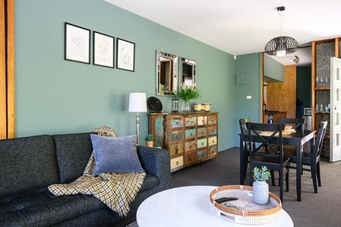 Azidene House & Spa Apartment - Accommodation Broadbeach 4