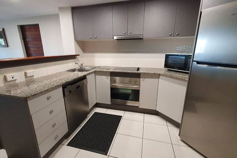 Apartment On Grafton - Accommodation Broadbeach 3